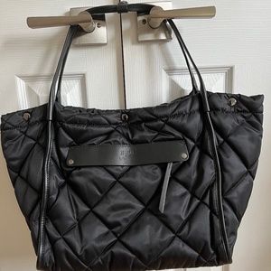 EUC MZ Wallace Quilted Large Madison - Black